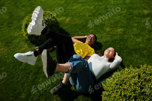 Preview: Caucasian girl and African American together