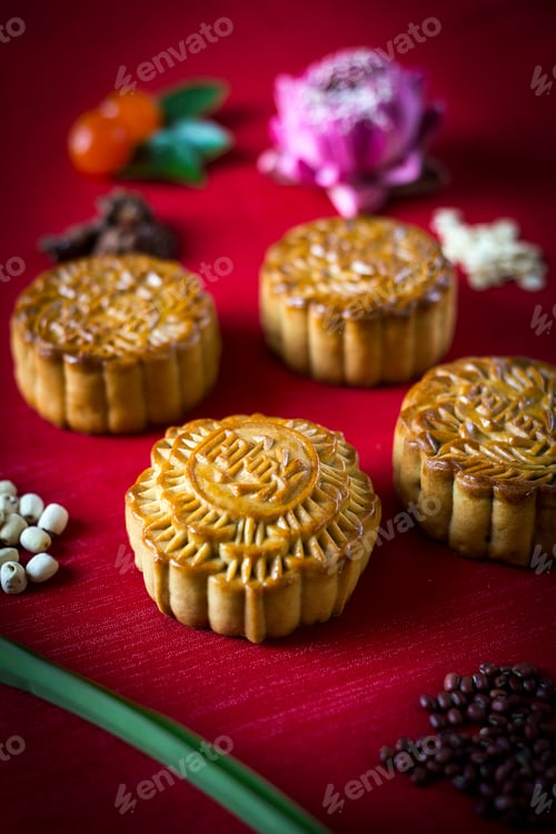 Preview: traditional chinese festive mooncake pastry dessert