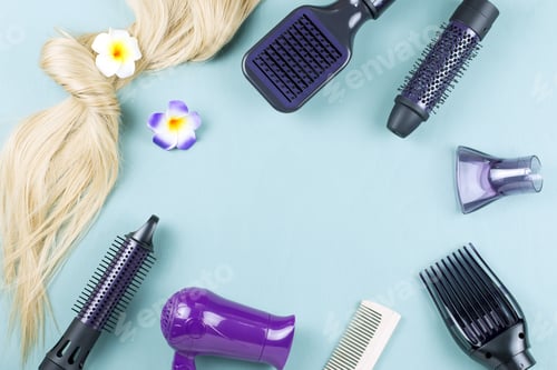 Preview: Hair Styling Accessories with Copy Space on Light Blue