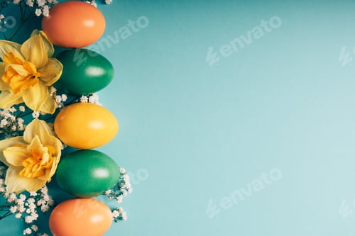 Preview: Easter eggs.
