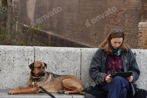 Preview: Time to rest after the walk
