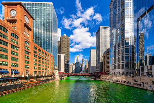 Preview: Chicago building and cityscape on Saint Patrick's day around Chicago river walk