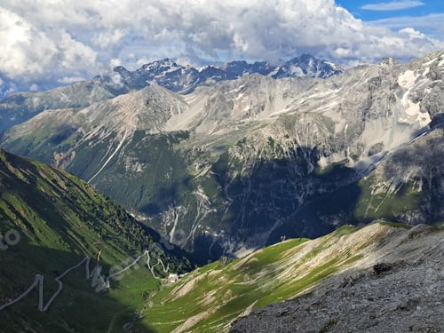 Preview: Stelvio Pass Road in Italy