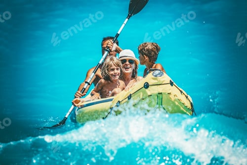Preview: Fun On The Water