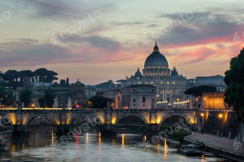 Preview: Beautiful view in Rome. Landmark photography about italian monuments