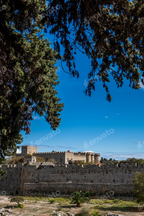 Preview: The old town of Rhodes in Greece