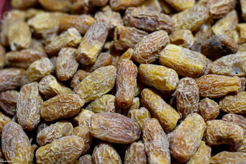 Preview: Closeup shot of a pile of dried delicious dates