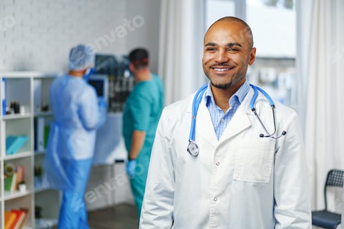 Preview: Portrait of african american doctor in hospital