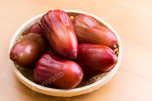 Preview: Wax apple in the basket