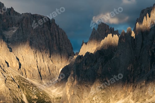 Preview: Light and shadow