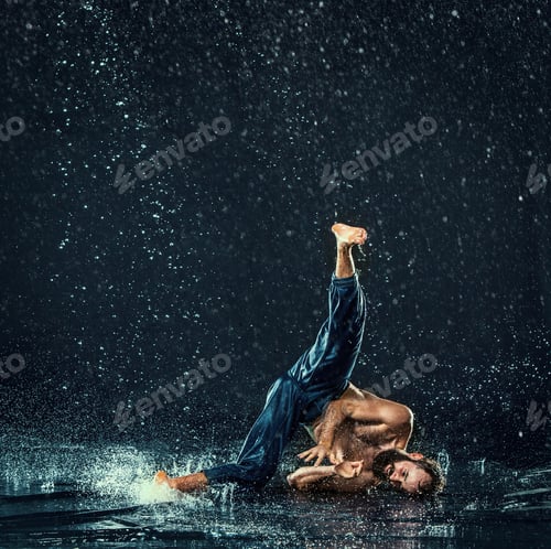 Preview: The male break dancer in water.