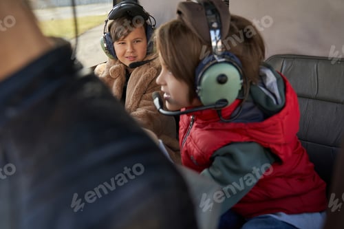 Preview: Adventurous kids going on a private aerial trip