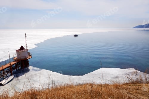 Preview: Lake Baikal in spring. A hovercraft transports tourists