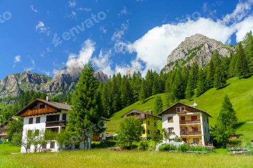 Preview: Mountain landscape along the road to Forcella Staulanza at Selva di Cadore, Dolomites