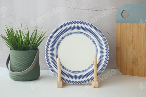 Preview: round bowl or ceramic plate on kitchen table.