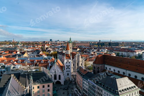 Preview: Munich from Above: Fast-Paced Autumnal City and Architecture