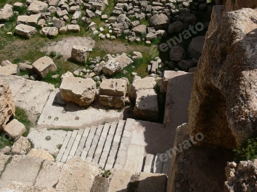 Preview: Roman ruins in the Bekaa of Lebanon