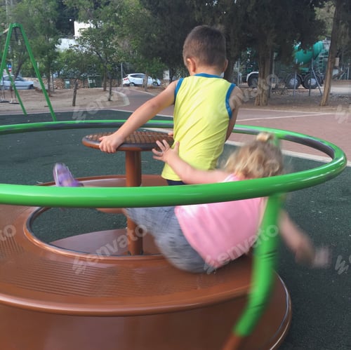 Preview: Playground. Blurry