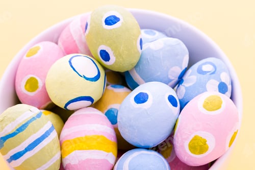 Preview: Easter eggs