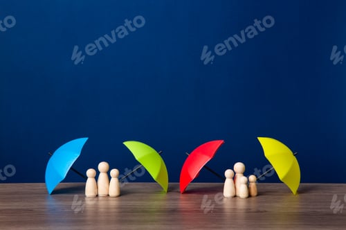 Preview: Umbrella and wooden doll figures.