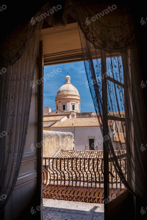 Preview: Dome of Noto Cathedral seen from Palazzo Nicolaci di Villadorata (Nicolaci Palace), Noto, Val di Not