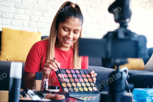 Preview: vlog make up artist