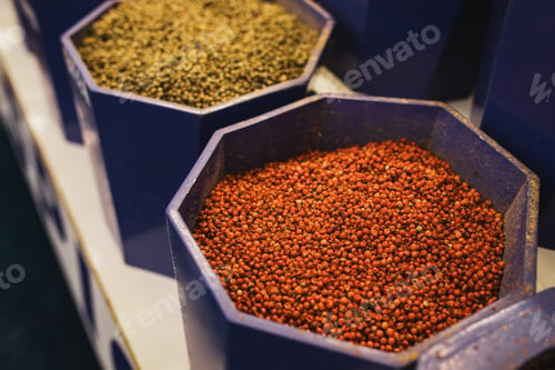 Preview: Spices on a Turkish bazaar.