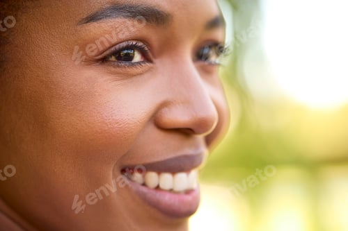 Preview: Close Up Portrait Of Smiling Beautiful Woman Standing Outdoors