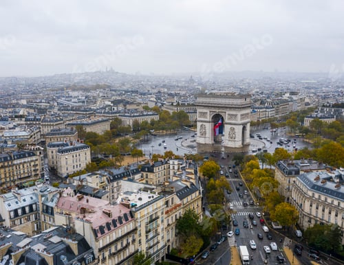 Preview: Aerial view of Arc de Triomphe, Paris
