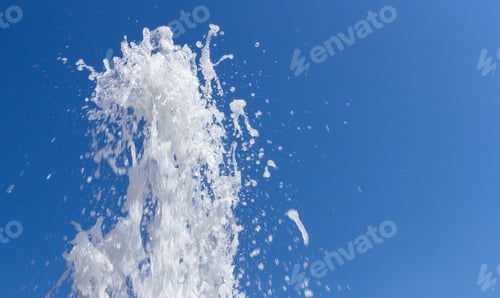 Preview: Water jet in blue sky