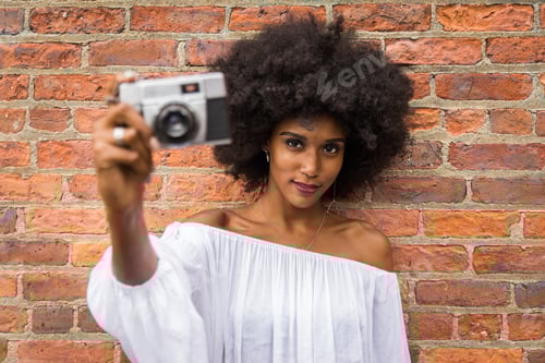 Preview: Group of afroamerican friends meeting in New York