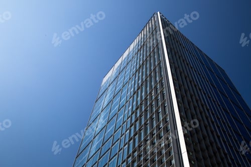 Preview: Skyscraper against the blue sky.