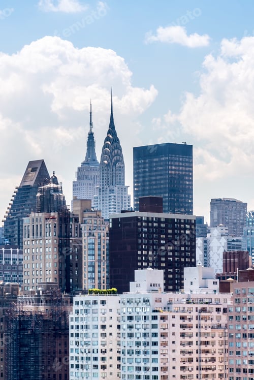 Preview: Empire State Building and Chrysler Building standing tall next to each other.