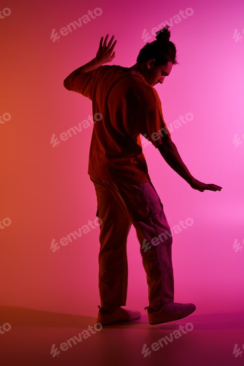 Preview: African american dancer moves with rhythm