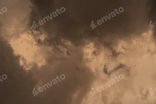 Preview: Unusual clouds