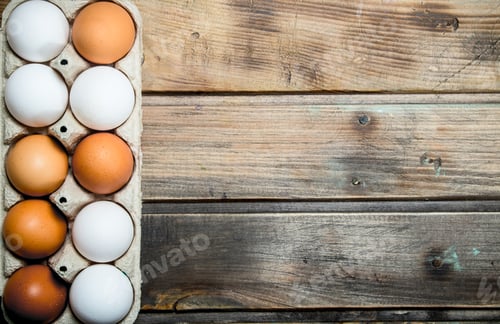 Preview: Cassette of fresh eggs.
