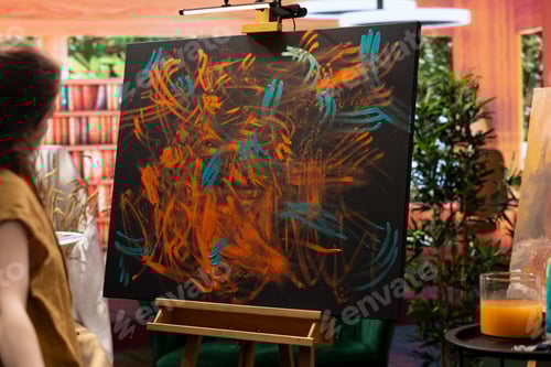 Preview: Skilled painter uses a variety of watercolor paint and finger painting technique