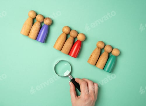 Preview: Market segmentation, target audience, customer groups, personalized marketing