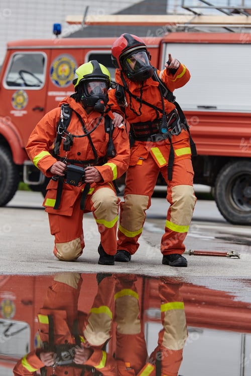 Preview: Firefighter Team Learning Thermal Camera Usage During Training Session