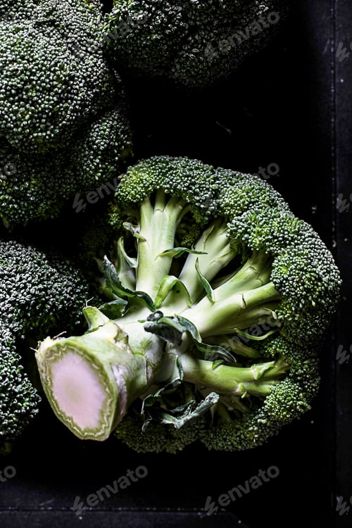 Preview: Cut fresh natural green broccoli