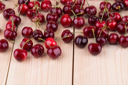 Preview: fresh cherries