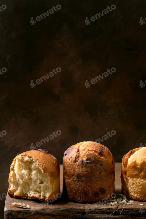 Preview: Homemade traditional italian brioche wheat bread whole and half