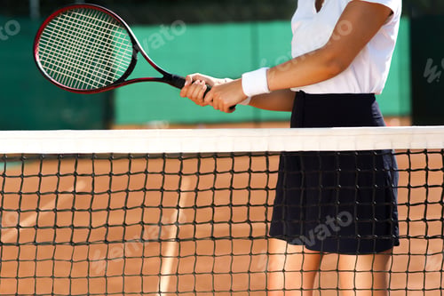 Preview: Girl with a racket on the tennis court