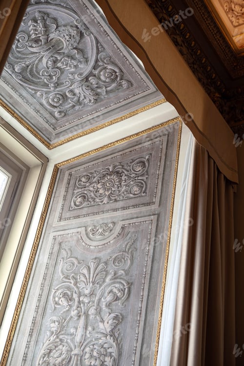 Preview: Classic wallpaper and curtain near a window