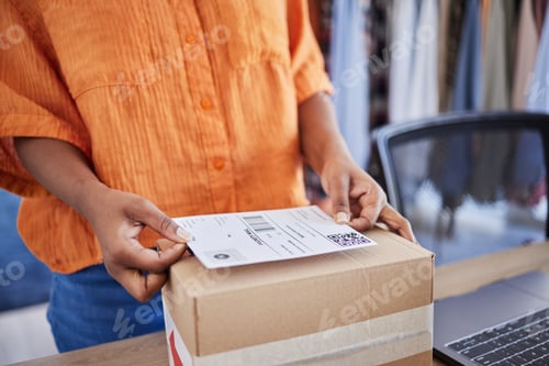 Preview: Hands, logistics or black woman with box for delivery, shipping or package in ecommerce in office.