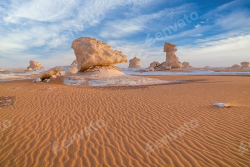 Preview: Chalk rocks in the White Desert at sunset. Egypt, Baharia
