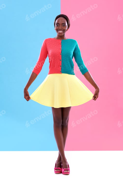 Preview: Colorful curtsy
