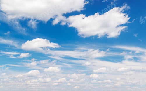 Preview: Scenic view of the sky with clouds