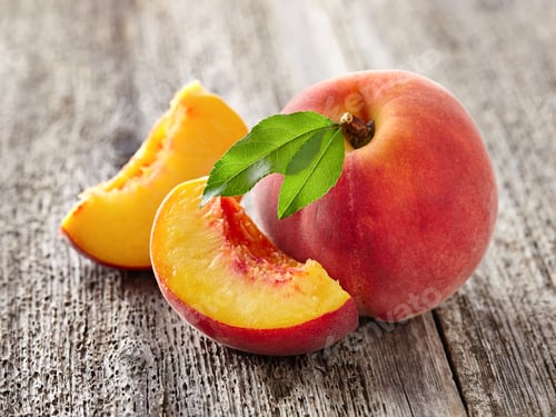Preview: Peaches on wooden board