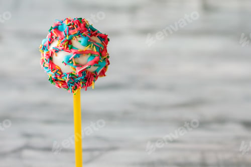 Preview: Bright cake lollipop